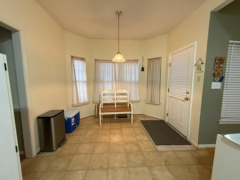 1308 Crosswood Ln — Photo 7