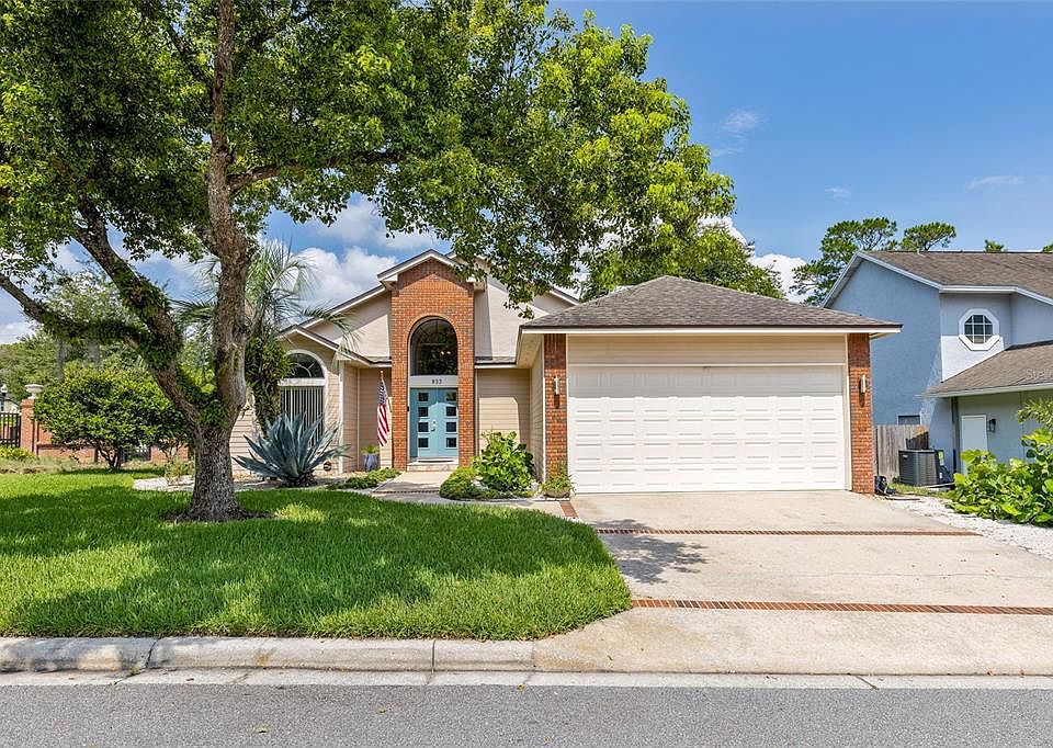 1st image of 933 BEARDED OAKS TERRACE