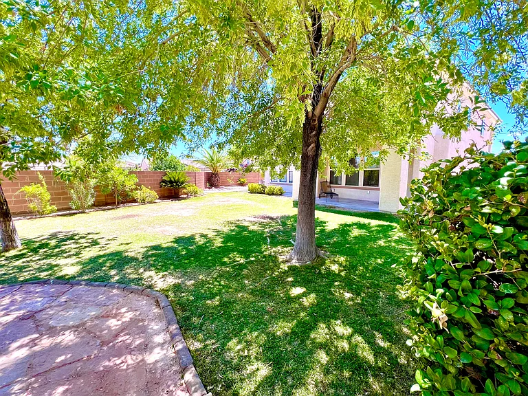 7140 Charter Crest St — Photo 98