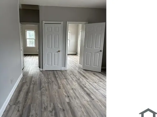 937 Van Duzer St #3, Staten Island, NY 10304
