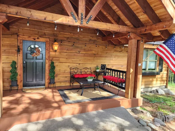 628 Pommel Dr, Bigfork, MT 59911