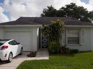 2290 SE 4th Ct, Homestead, FL 33033