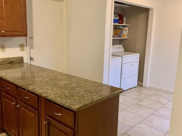 6319 Coachwood Dr, Houston, TX 77035