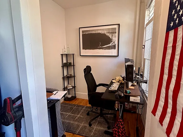 200 Waverly Pl #11 — Photo 7