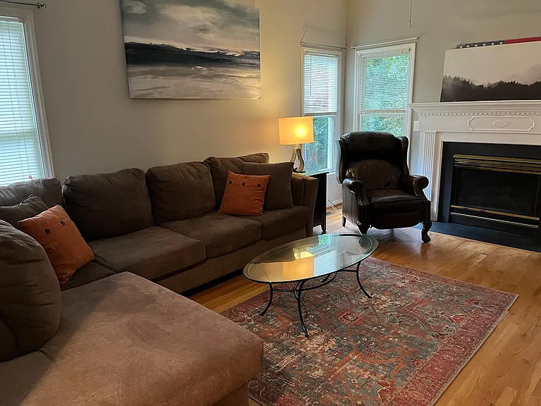 1513 Oakboro Dr — Photo 9