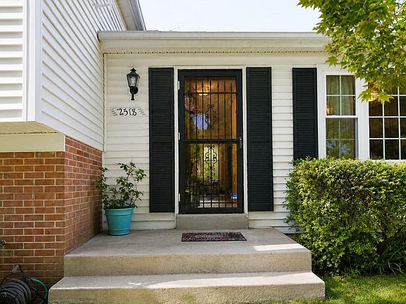 5th image of 2518 Lindley Ter