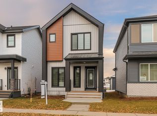 2929 Coughlan Grn SW, Edmonton, AB T6W3N8