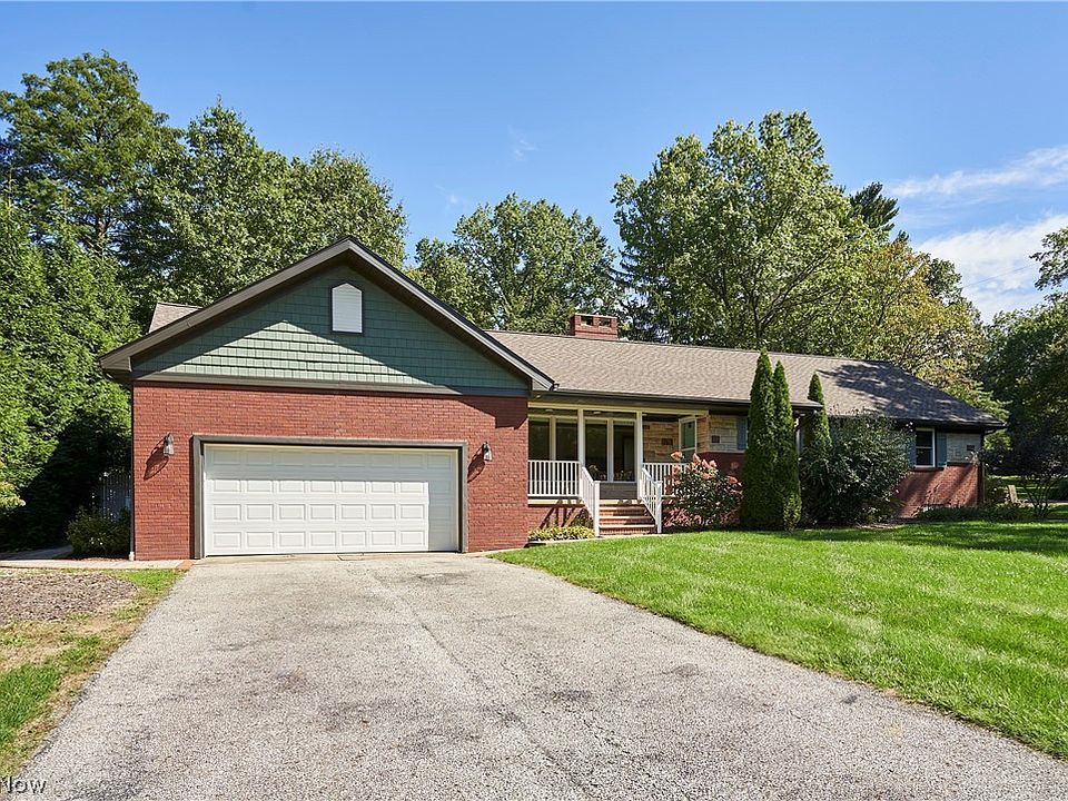 1st image of 303 Somerset Rd
