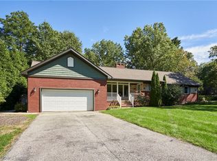 303 Somerset Rd, Akron, OH 44313