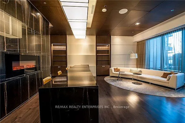215 Sherway Gardens Rd #2111 — Photo 15