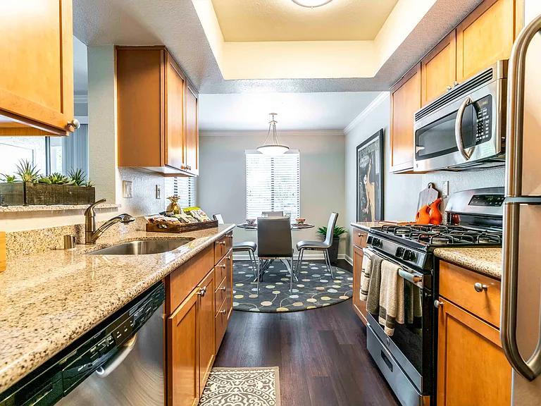 Upgraded stainless steel appliances