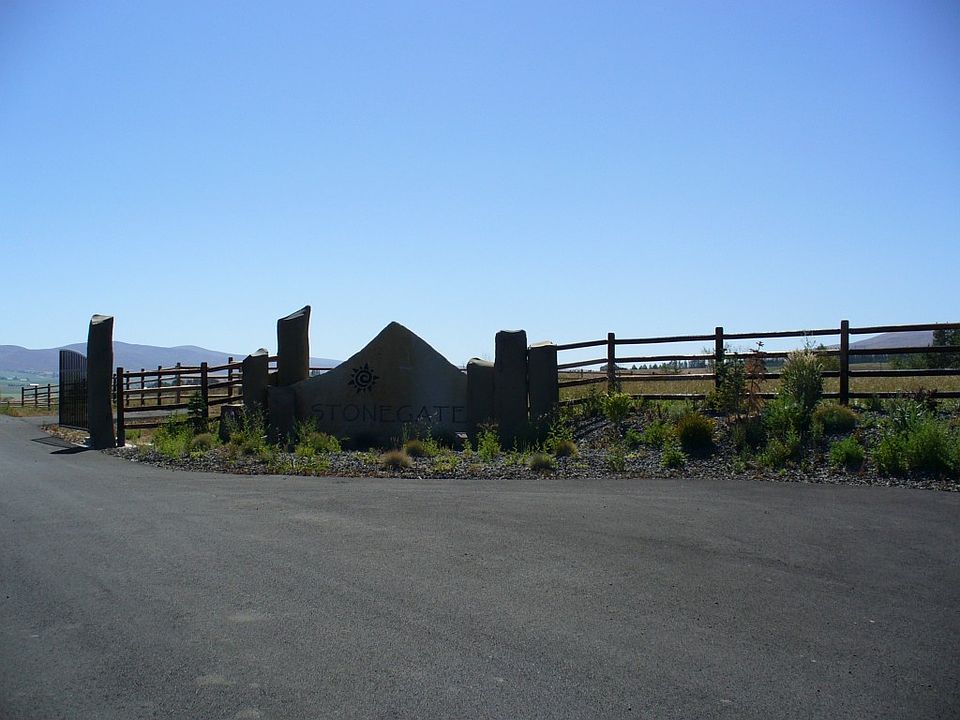 1st image of 0 Stonegate Dr Lot 1