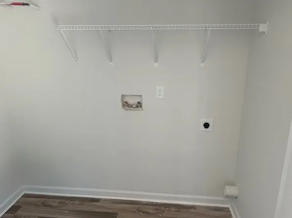 514 Orlando St #100, Fayetteville, NC 28306