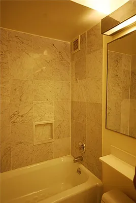 Rented by Lucien Perry | media 25