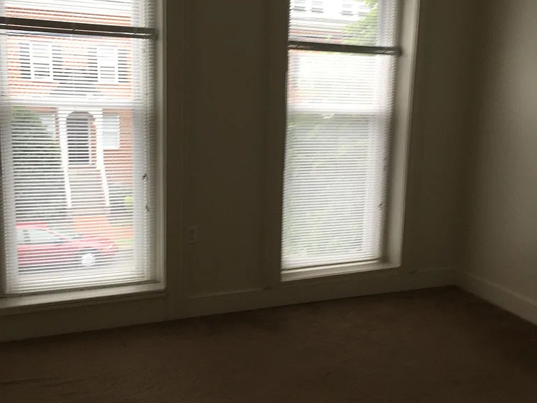 729 W Marshall St #A — Photo 6