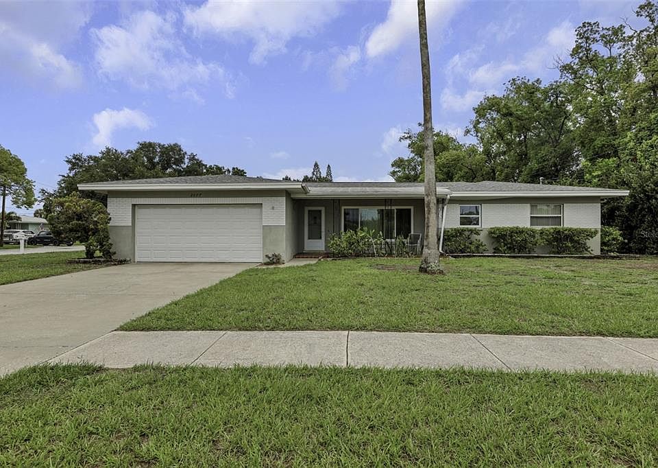 1st image of 2077 DRUID ROAD E