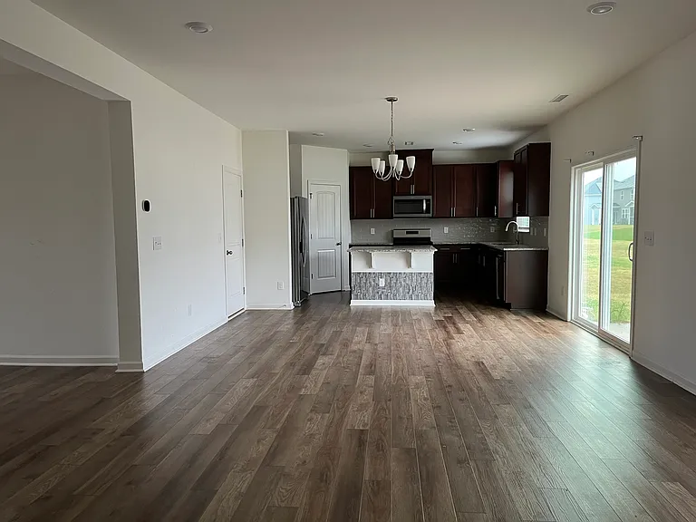 342 Summer Ranch Dr — Photo 10