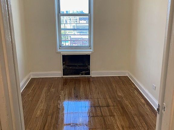 Small Bedroom