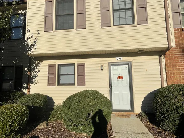 158 Cedar Crest Dr #1-206, Madison Heights, VA 24572