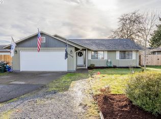 25098 E Hunter Rd, Veneta, OR 97487