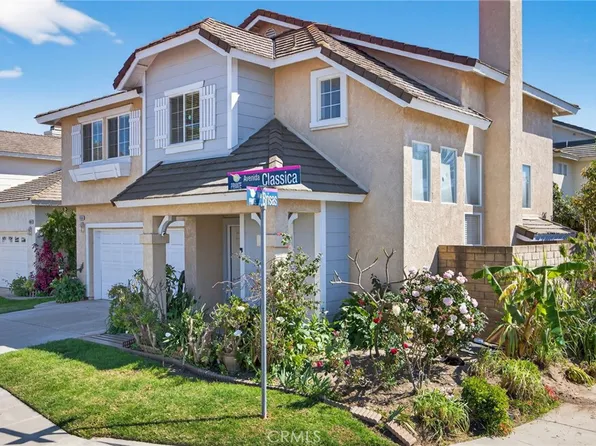 1050 Avenida Classica, Oxnard, CA 93030
