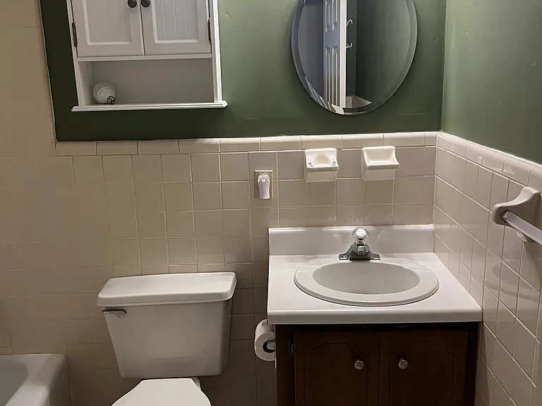 667 Mitscher Dr — Photo 4