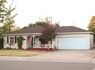 541 Cardinal St, Lodi, CA 95240