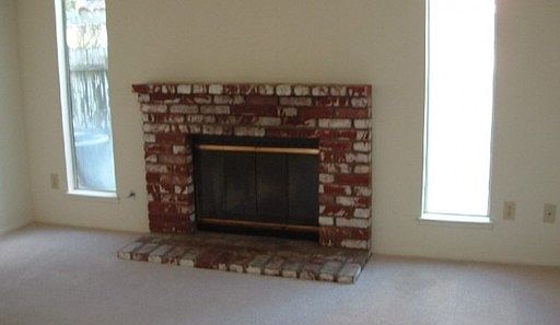 2nd image of 2357 Cloverfield St