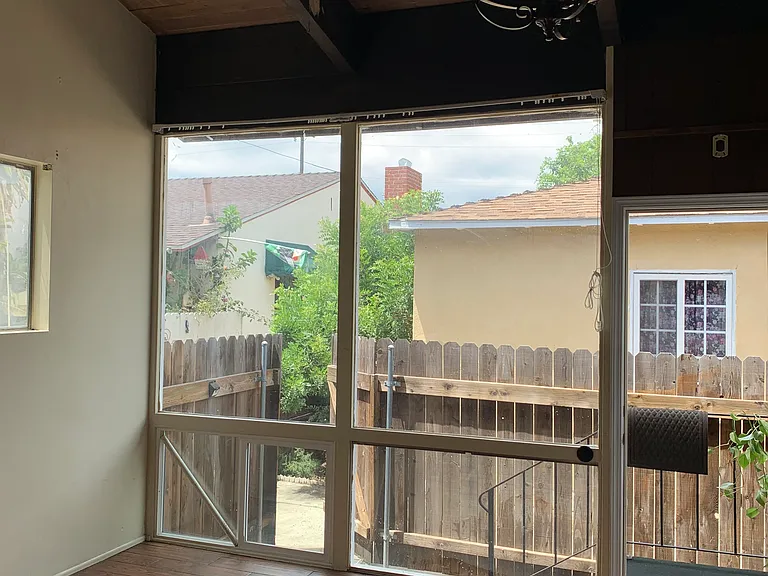 1832 E Carson St #3 — Photo 5