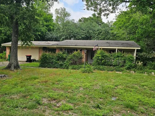 405 Azalea Drive Drive, Baytown, TX 77520