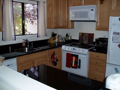45 Corte Real APT 12, Kentfield, CA, 94904