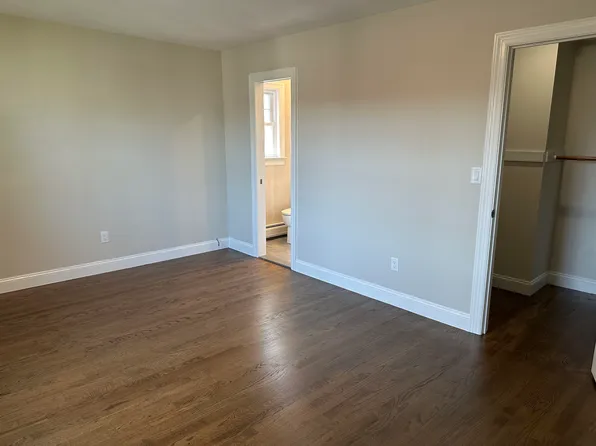 29 Marion Avenue image 17 of 22