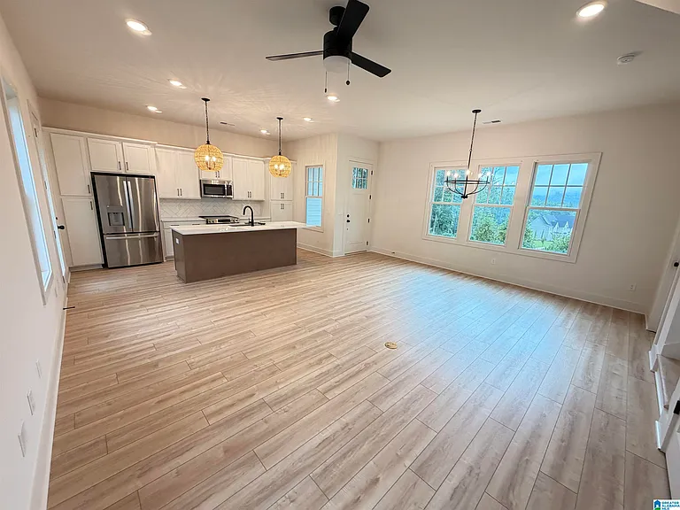 4739 Silas Ave — Photo 6