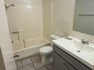 1321 Barstow Rd APT B, Barstow, CA 92311