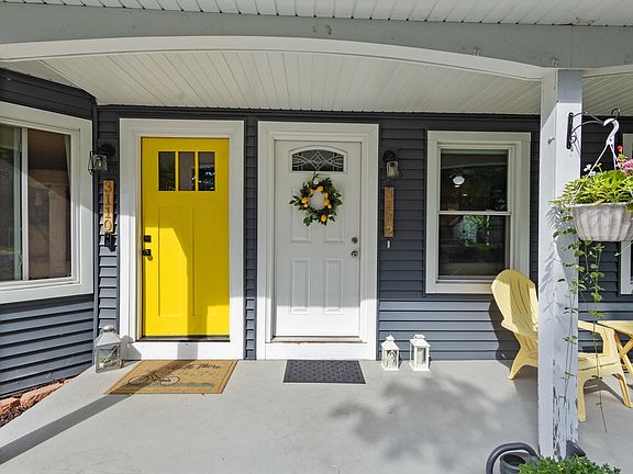 2nd image of 3112 Northbrook Dr