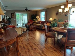 979 Smyrna St, The Villages, FL 32162