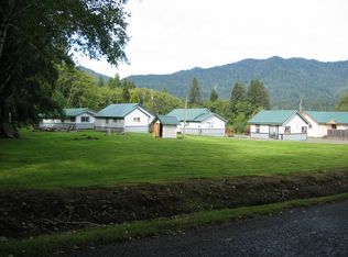 75 76 77a 77b 79 Lake Dr, Amanda Park, WA 98526