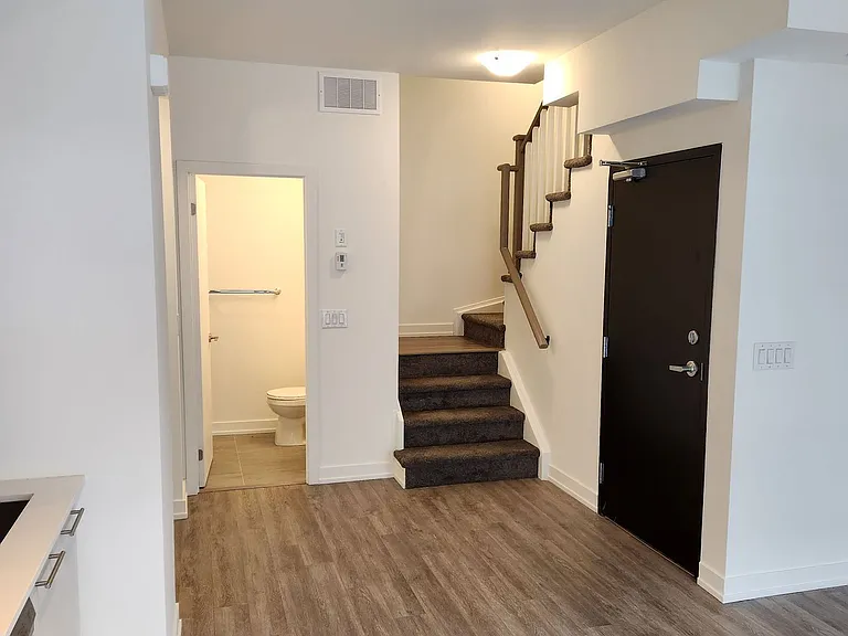 861 Sheppard Ave W #62 — Photo 6