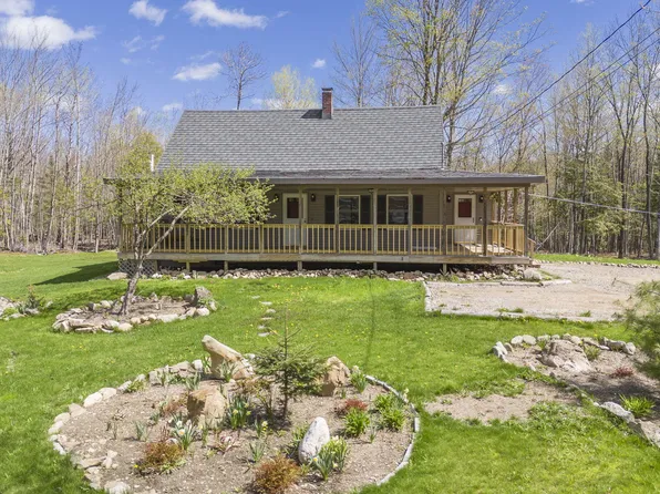 38 Dead River Road, Bowdoin, ME 04287