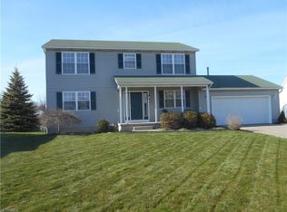 3466 Bellflower Dr, Lorain, OH