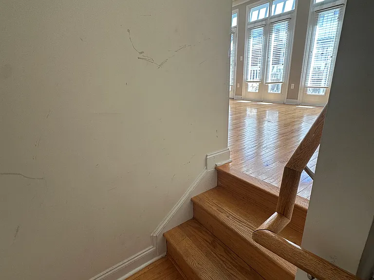 929 Gracie Way — Photo 3
