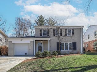 4 Highgate Rd, Saint Louis, MO 63132