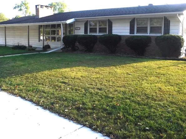 1256 Marla Ter, Bradley, IL 60915