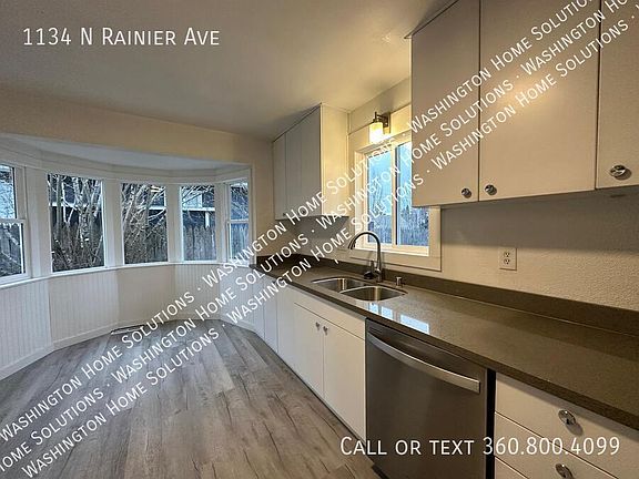 4th image of 1134 Rainier Ave