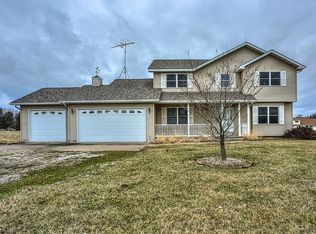 72 Butternut Ln, Nauvoo, IL