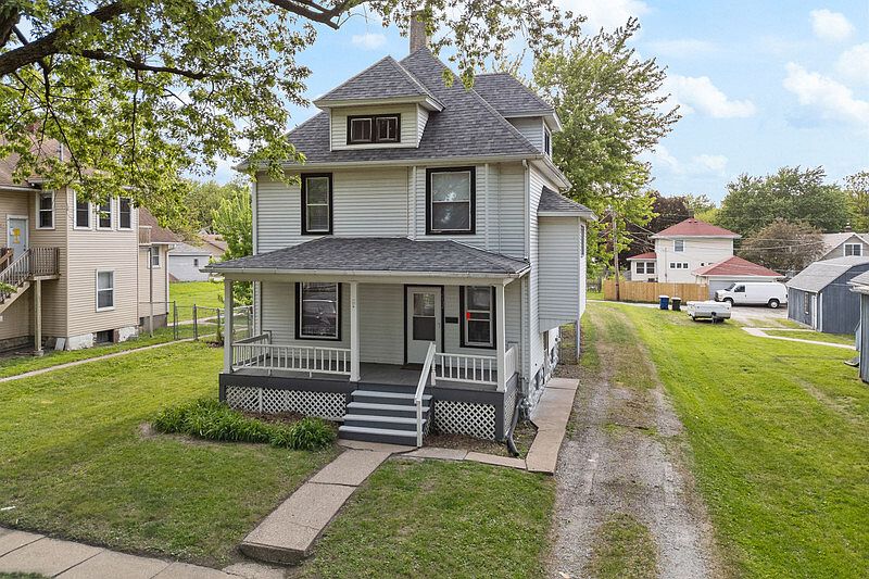 1st image of 2132 Farnam St