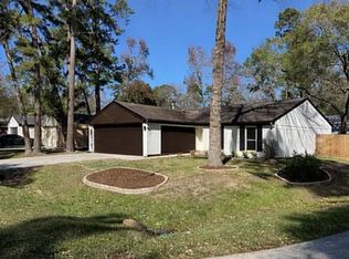 1 Redberry Ct, Spring, TX 77381