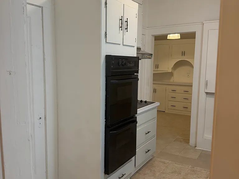3344 8th Ave — Photo 8