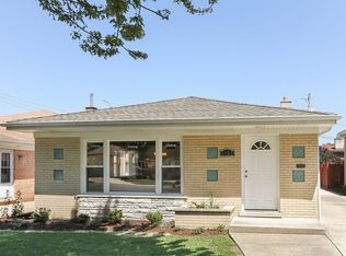 6522 W Raven St, Chicago, IL 60631