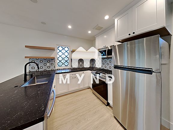 5th image of 3835 3rd Ave APT 2